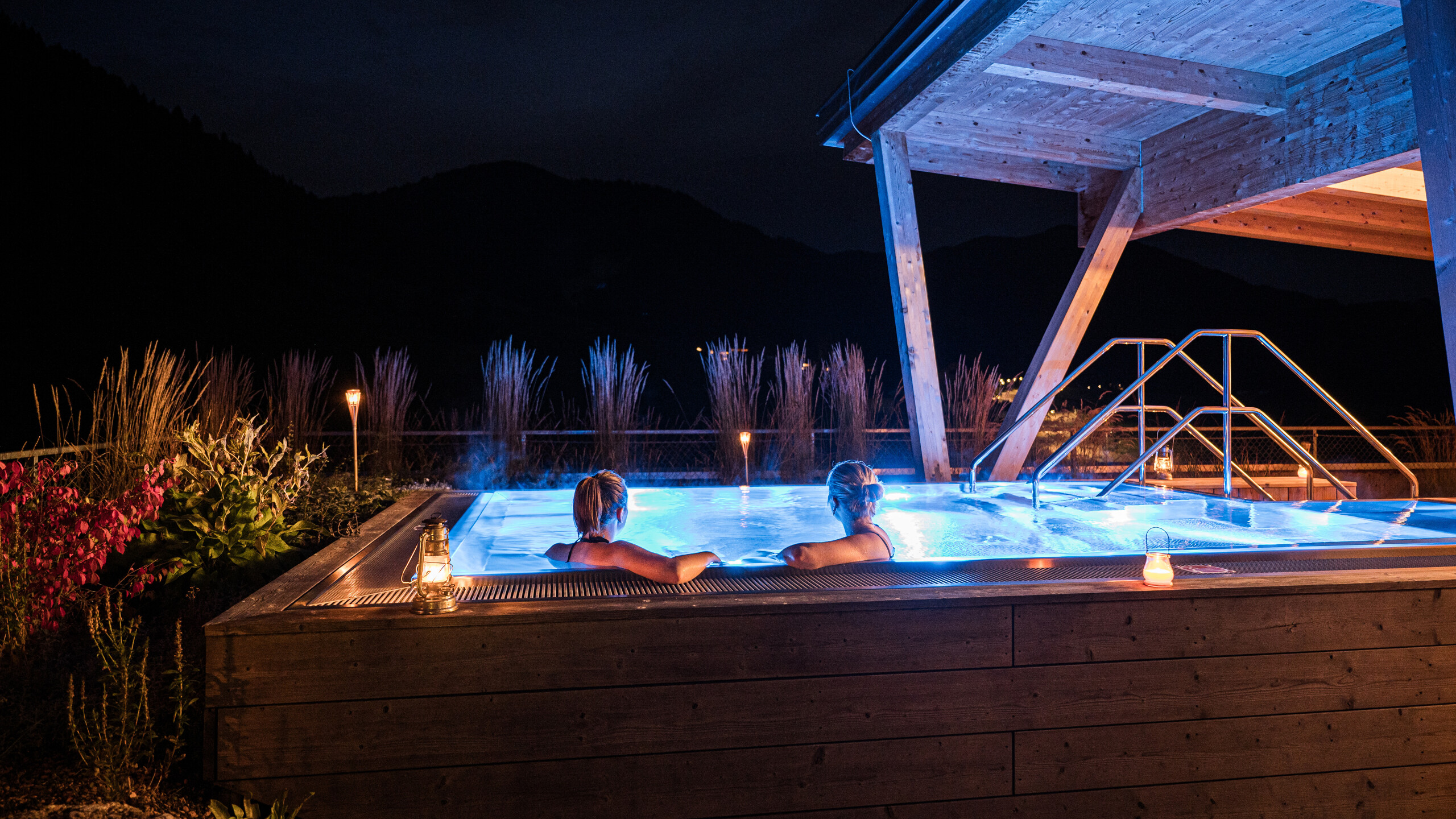 Wellnessbereich am Abend - Late Night Spa