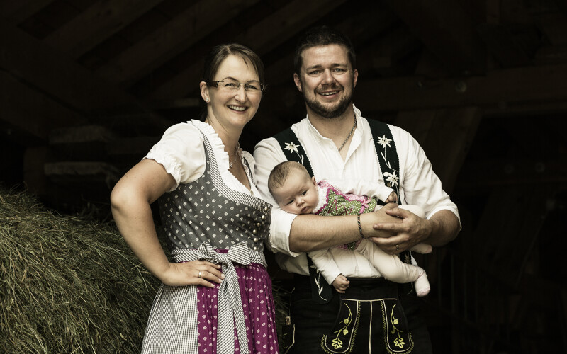 Gastgeberin Sabrina Traubel aus dem Wellnesshotel HUBERTUS Mountain Refugio Allgäu