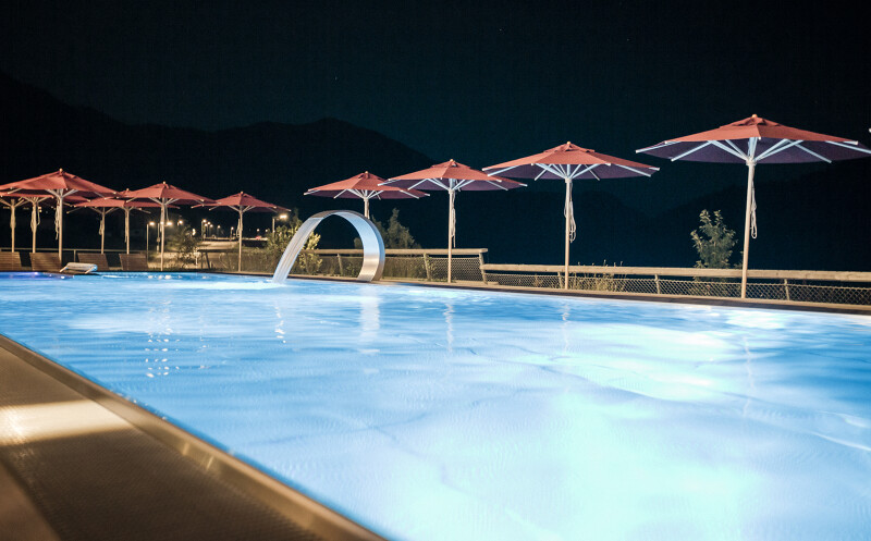 Spa by night im Wellnesshotel Allgäu mit Pool